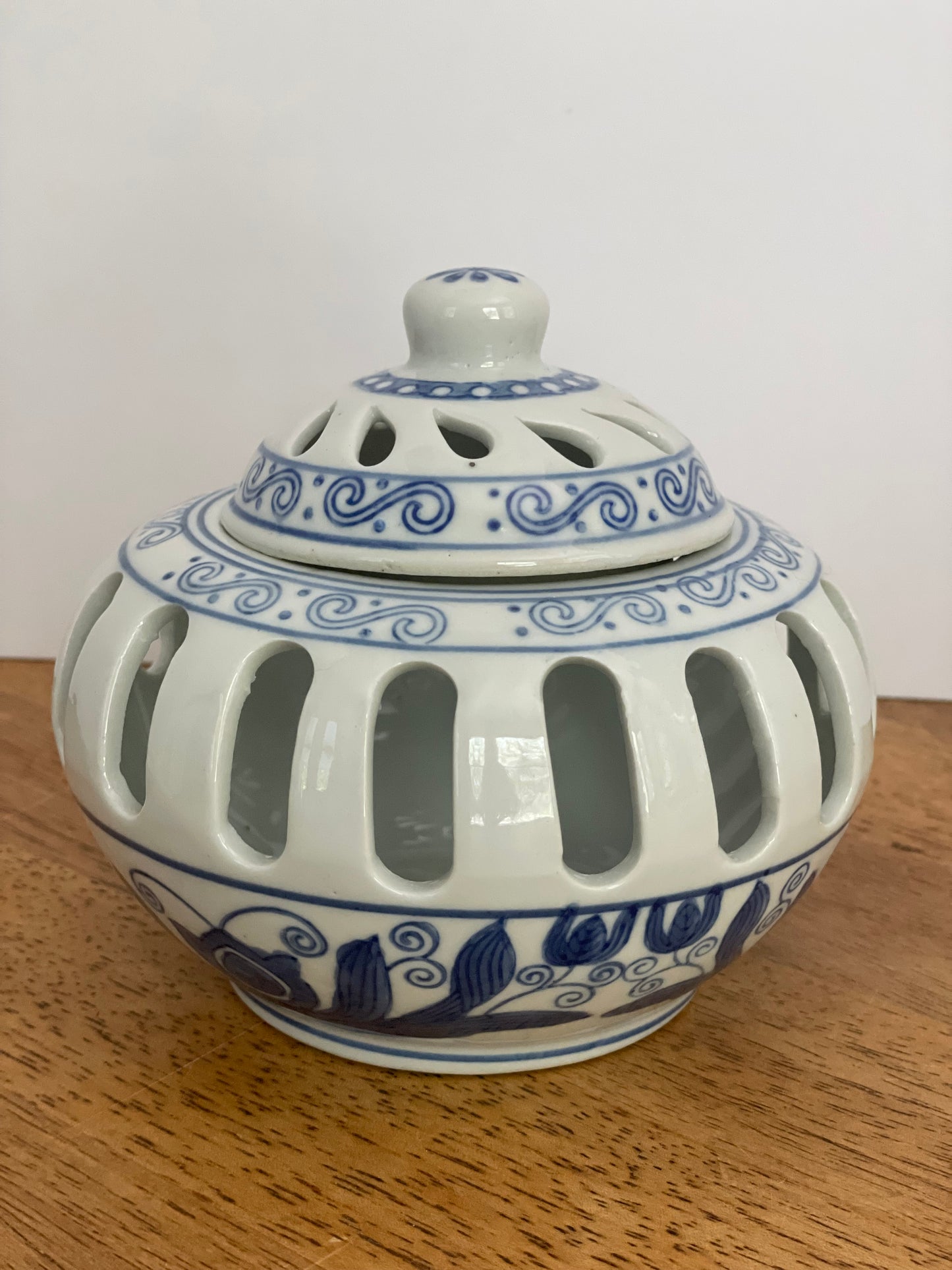 Blue & White Floral Potpourri Bowl