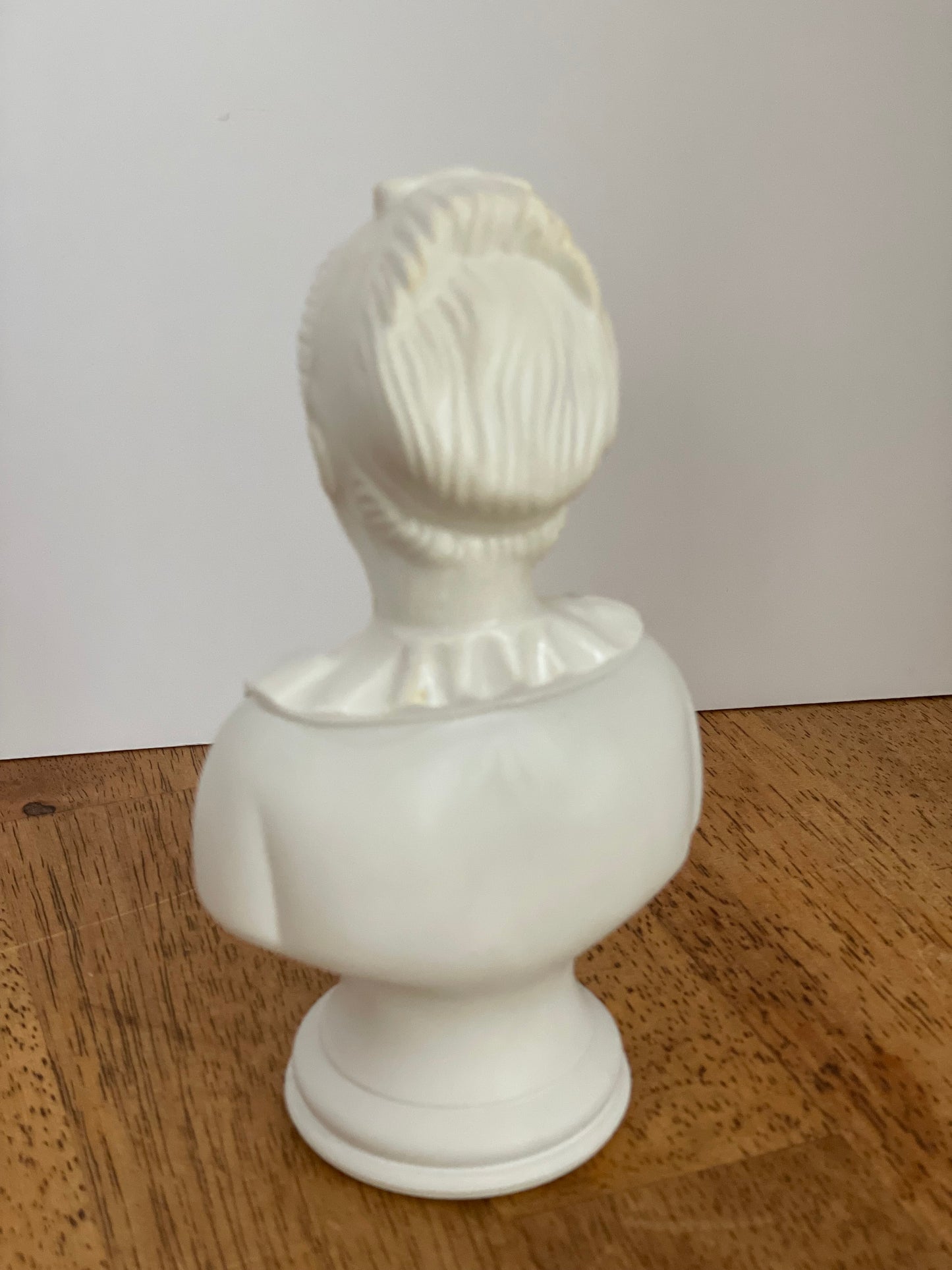Vintage 18Th Century Classic Girl Bust Perfume Bottle