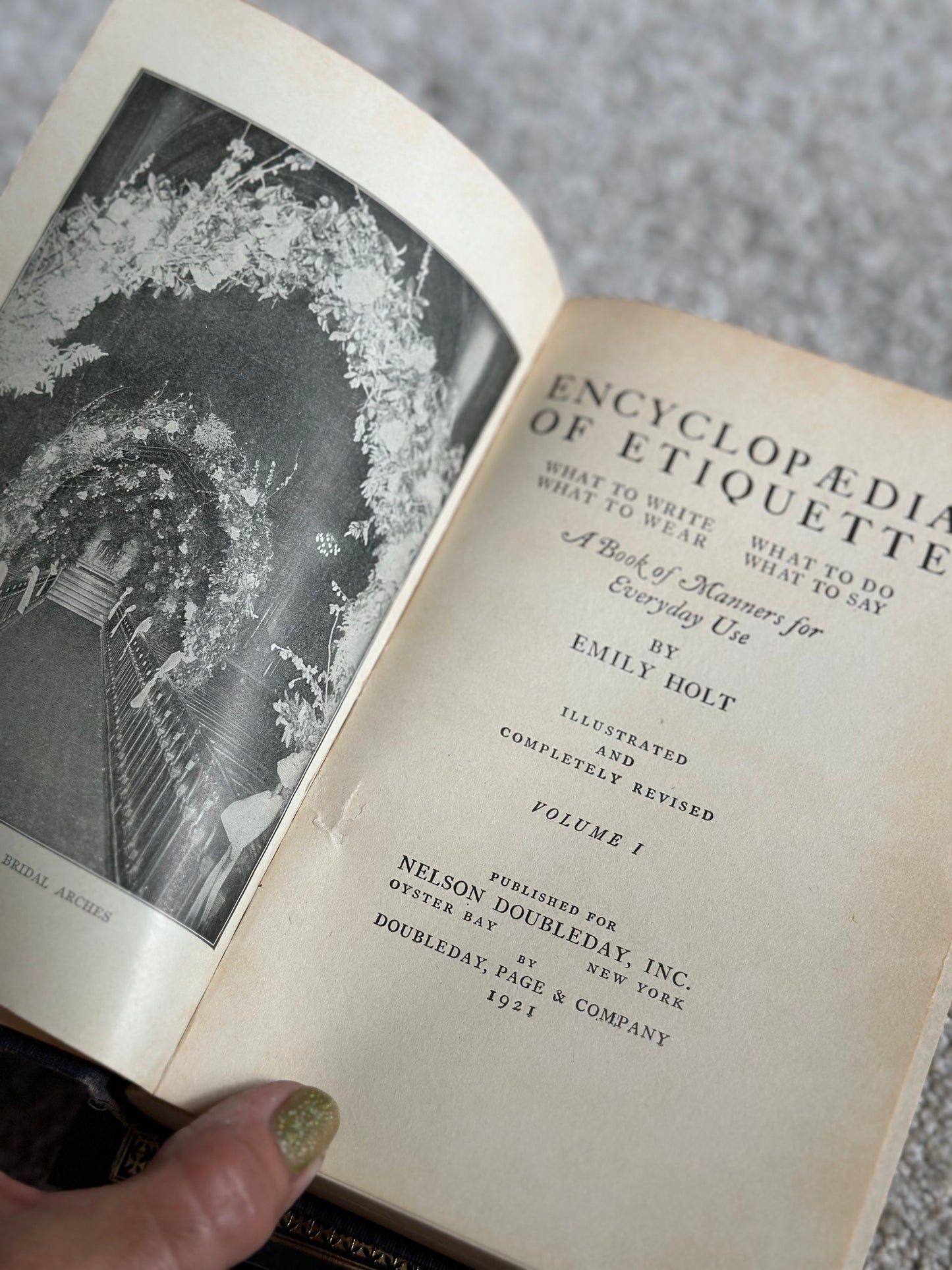 Vintage Books (2)