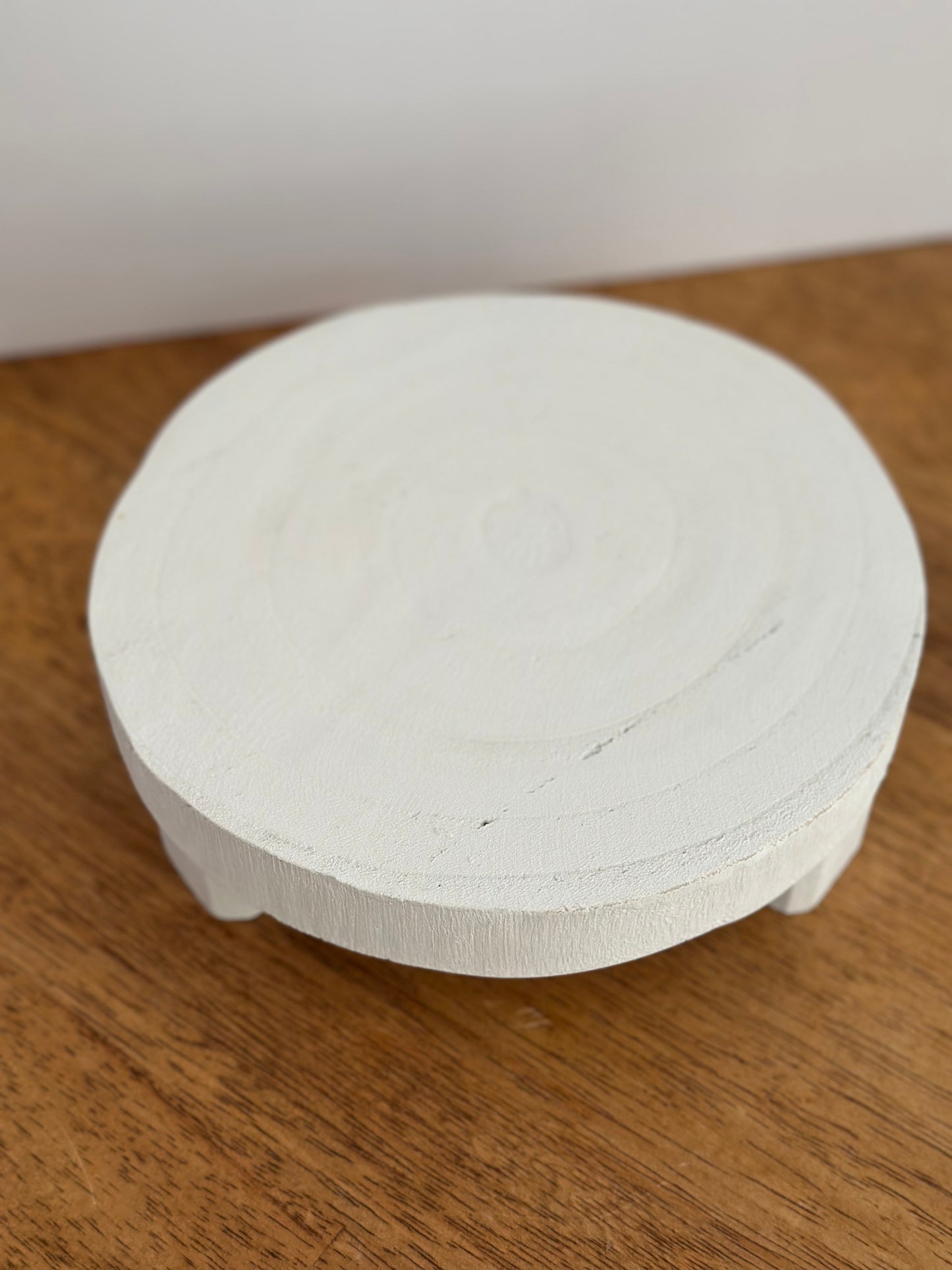 7" White Wood Riser