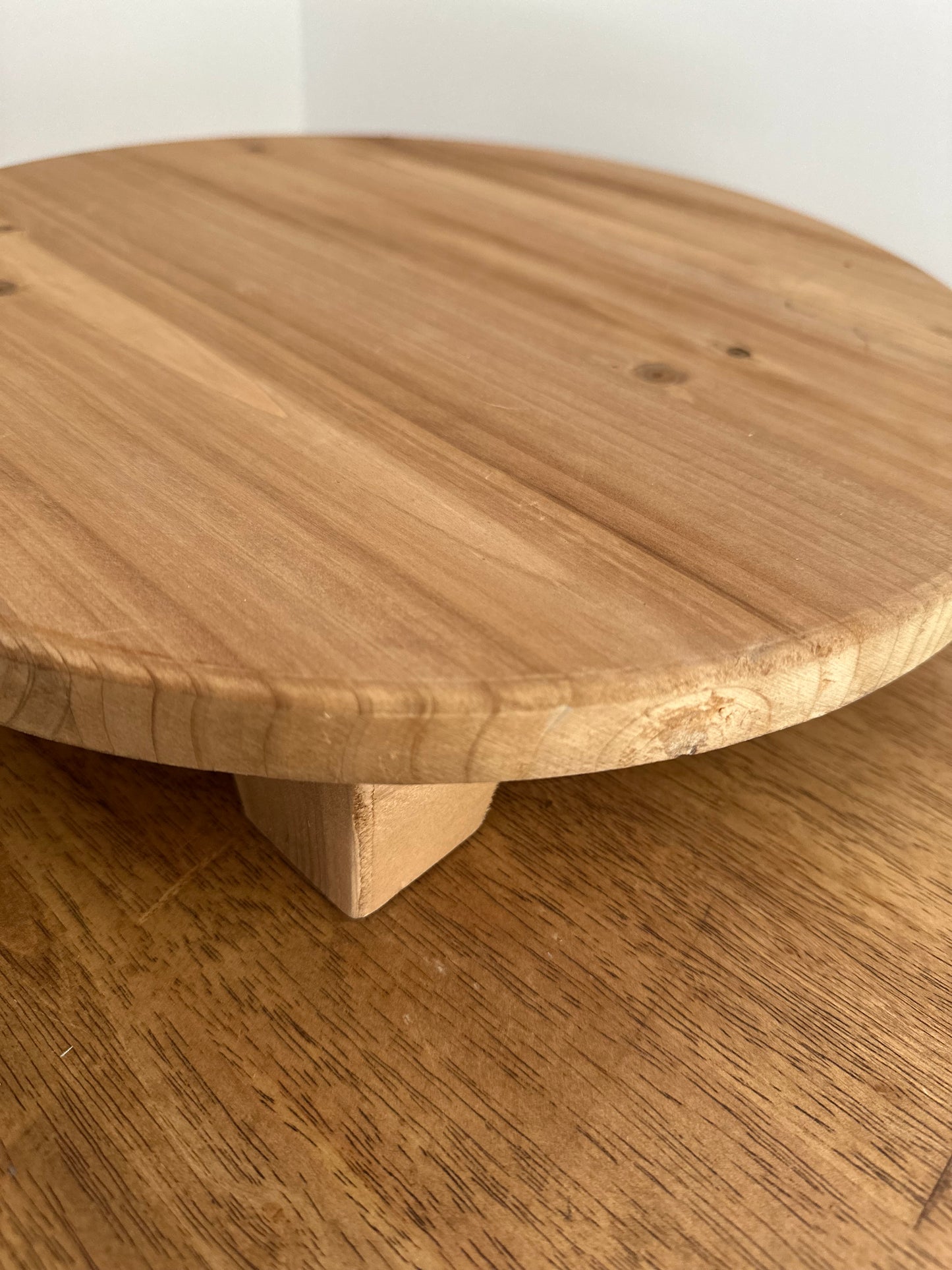 Large Naural Round Wood Riser 15"