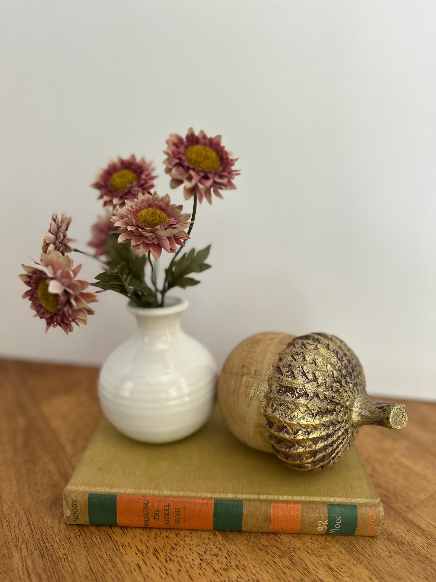 Large Acorn - Gold