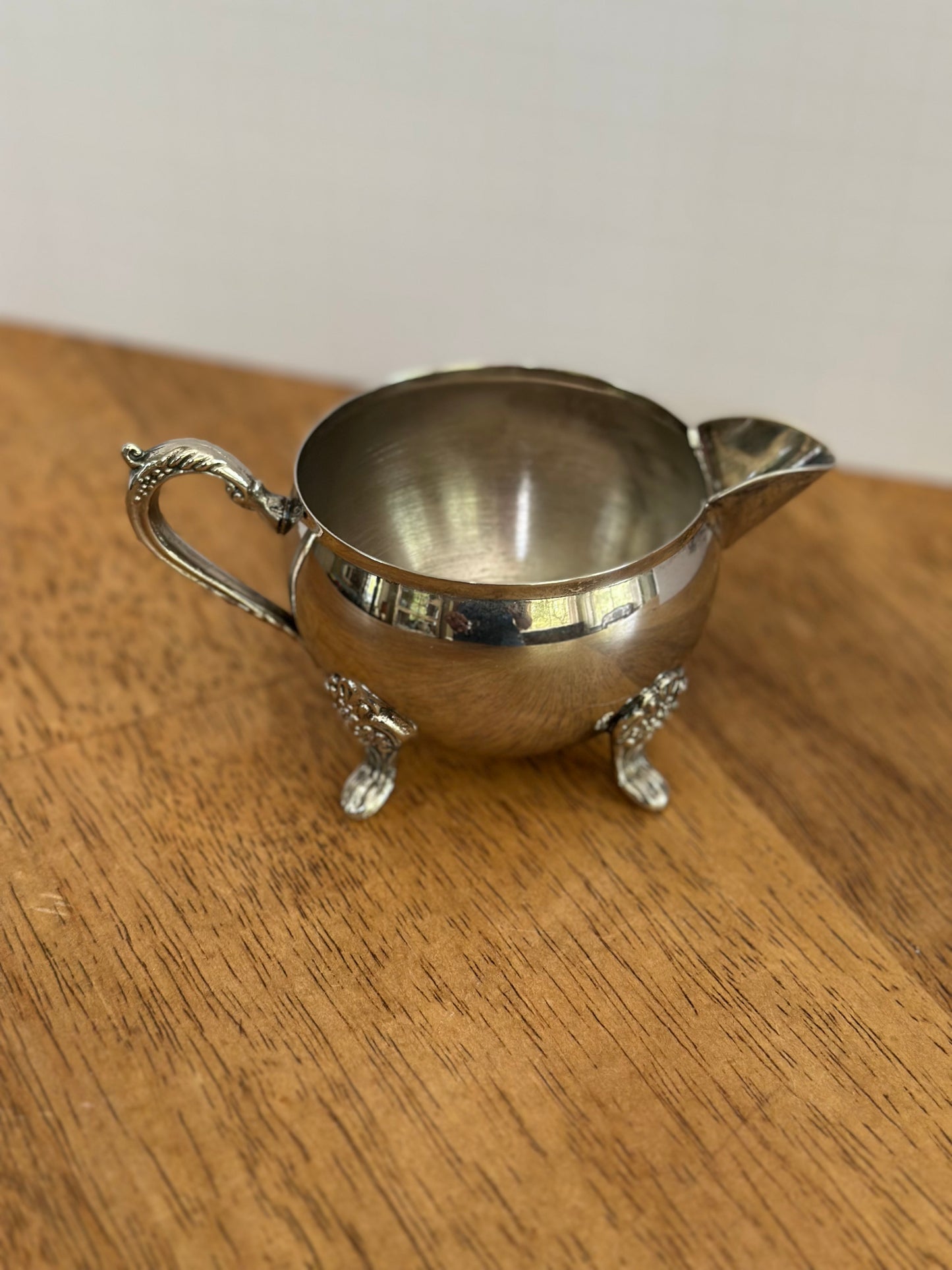 Vintage Silver Plated Creamer/Lidded Sugar Bowl Set