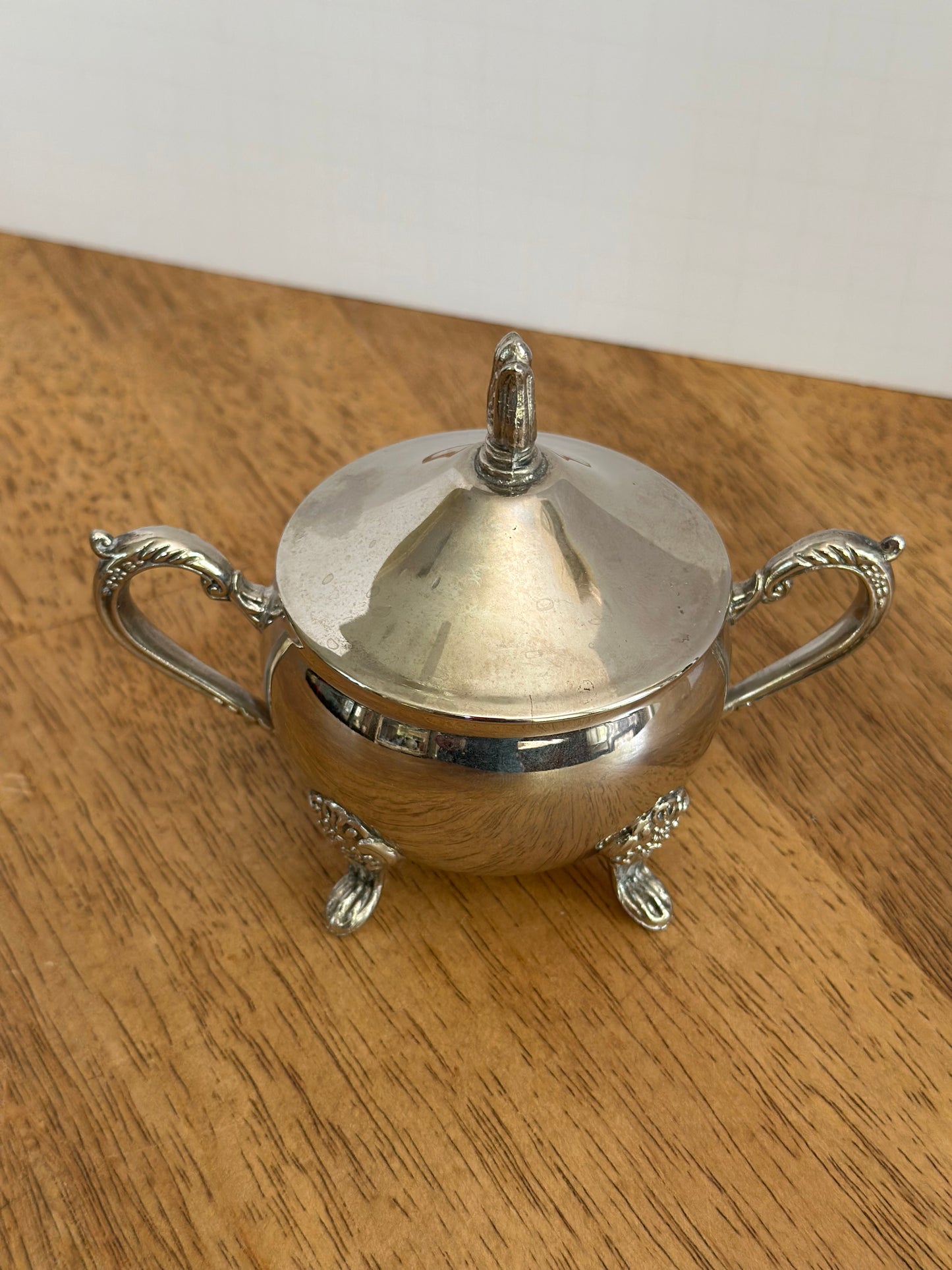 Vintage Silver Plated Creamer/Lidded Sugar Bowl Set