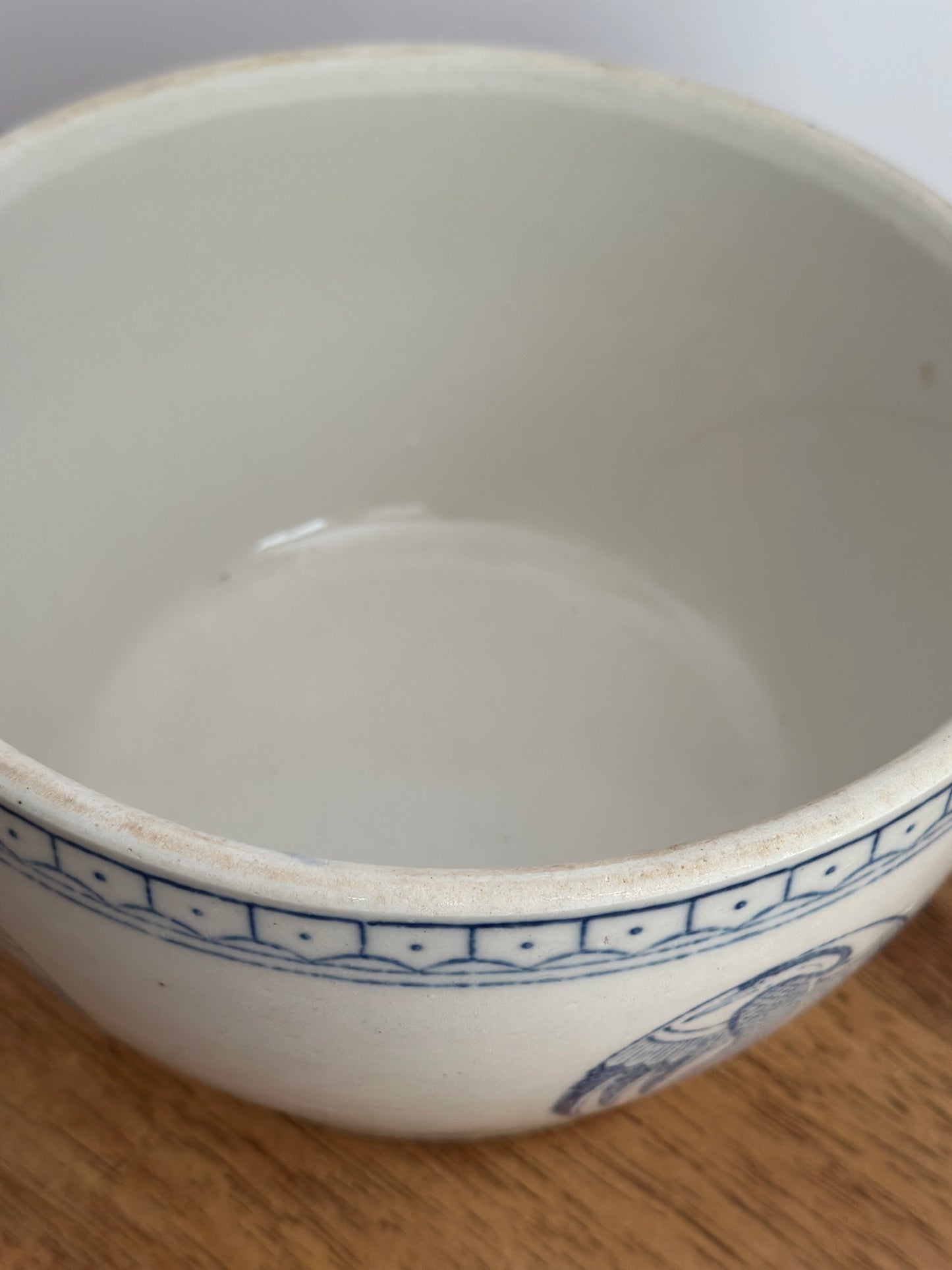 Vintage Chinese Porcelain Rice Bowl With Lid