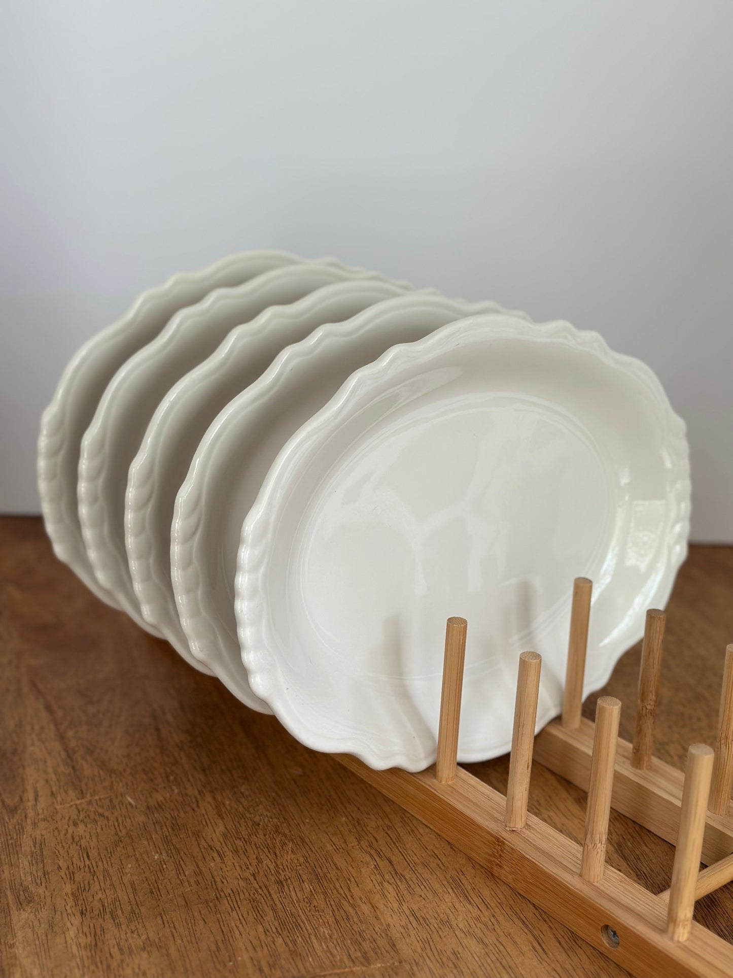 4pc Scalloped Dishes