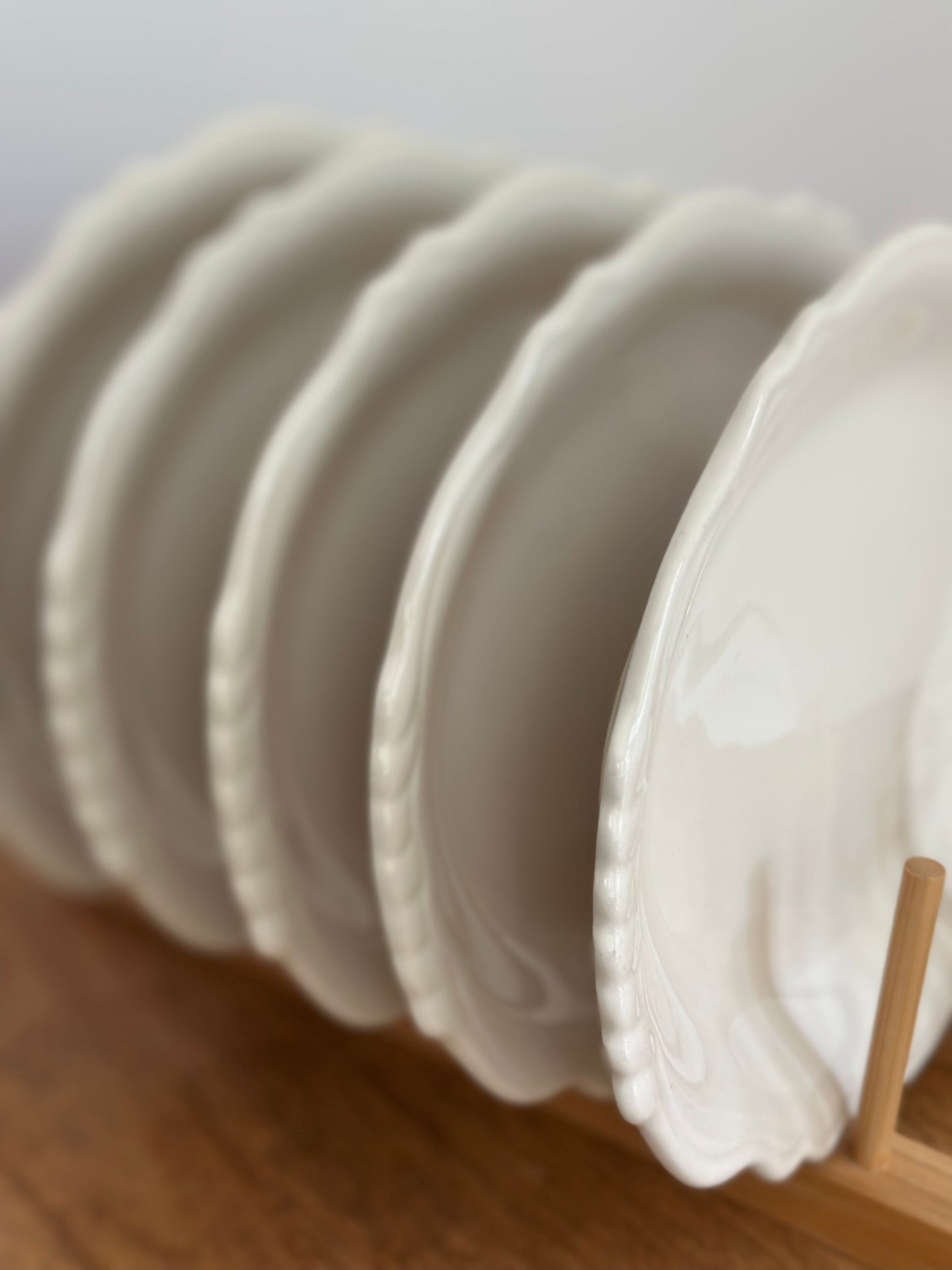 4pc Scalloped Dishes
