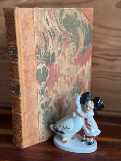 Vintage 1950s GDR Porcelain Figurine