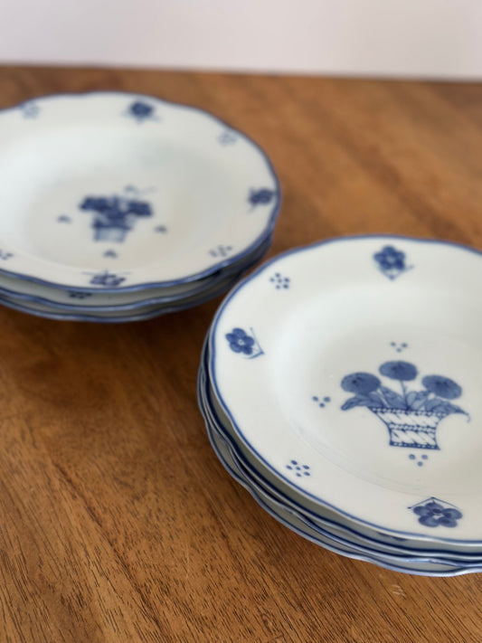 Vintage Blue & White Floral Bowls (7)