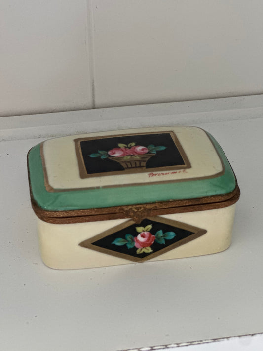 Vintage Limoges Porcelain Trinket Box