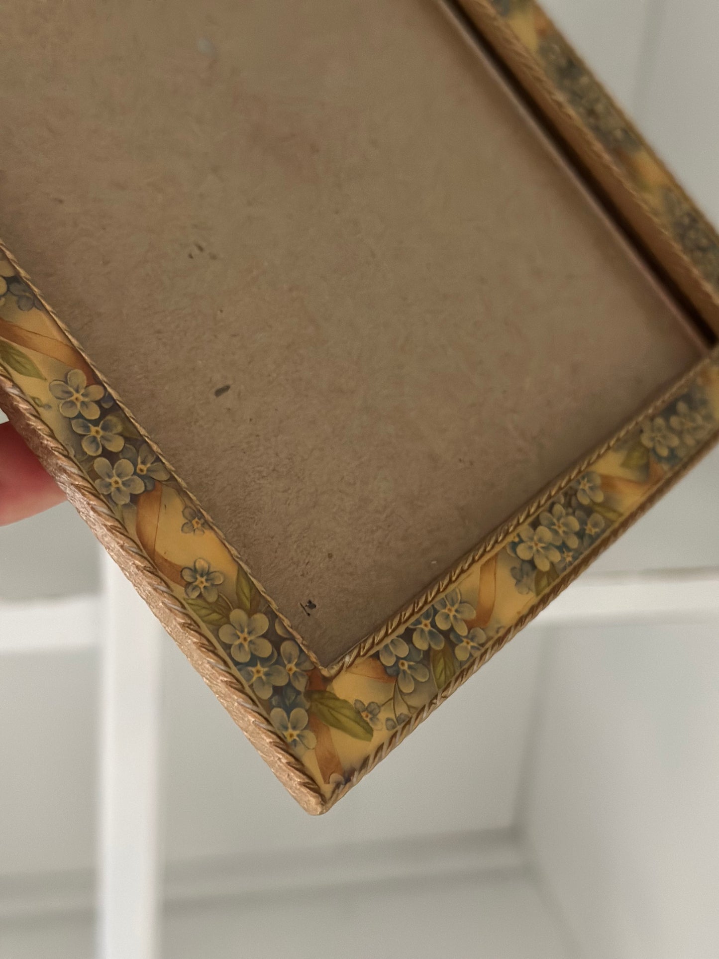 Vintage Floral 5x7 Photo Frame