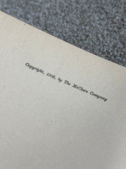 Vintage Books (2)