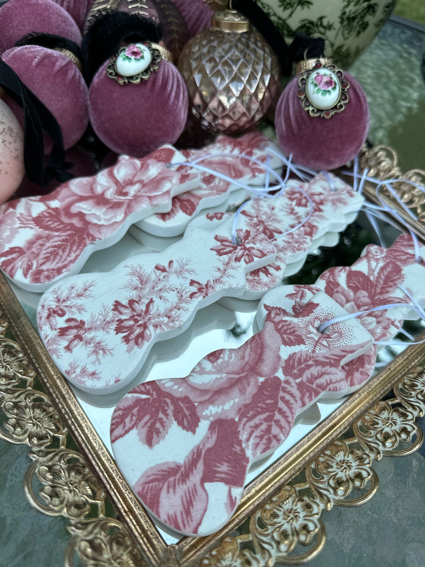 16 Pc Handmade Mauve Christmas Ornament Collection