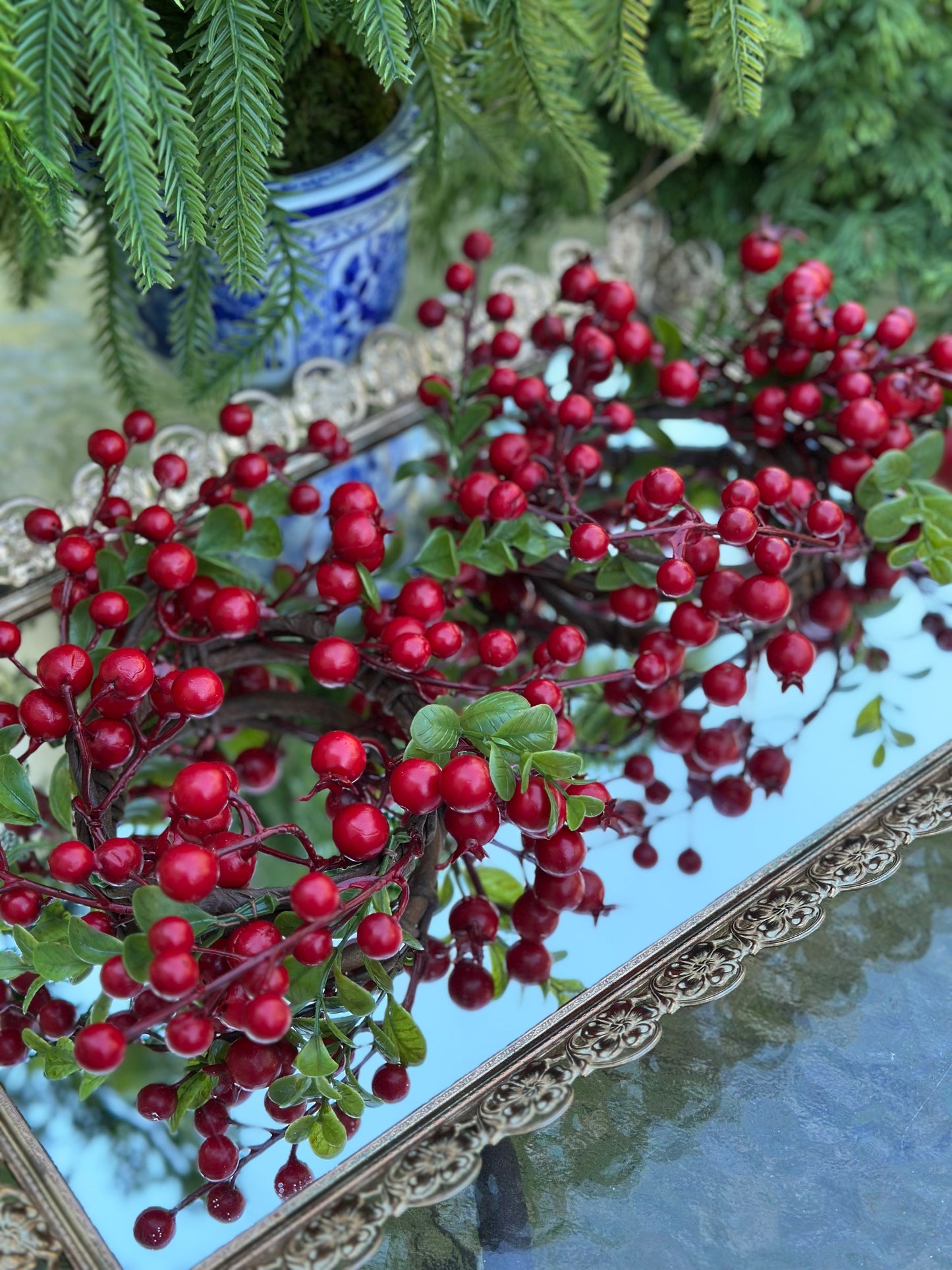 4" Red Berry Candle Ring