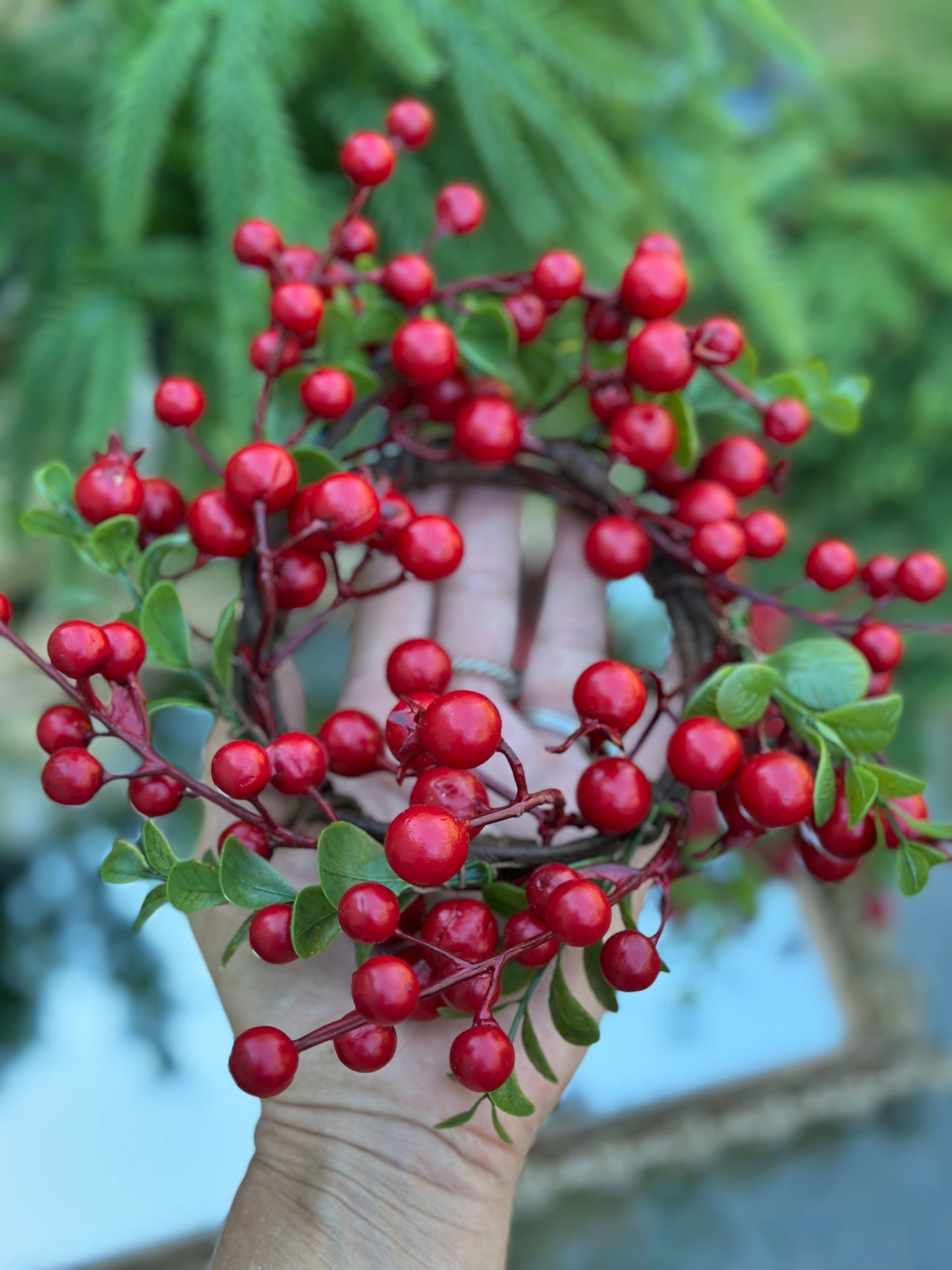 4" Red Berry Candle Ring