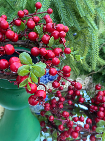 4" Red Berry Candle Ring