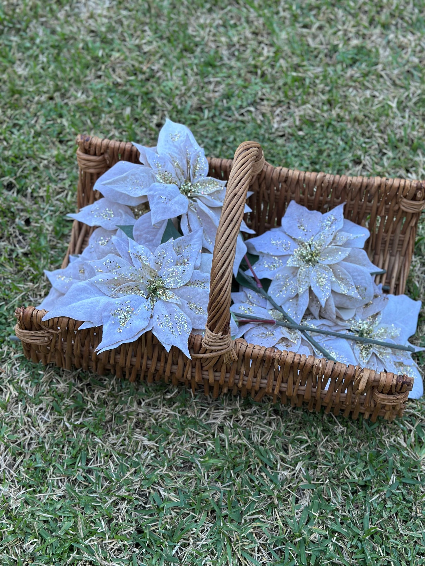 18" Gold Glitter Velvet Poinsettia Spray