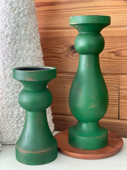 Everly Christmas Candle Holder Set