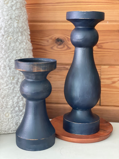 Everly Christmas Candle Holder Set