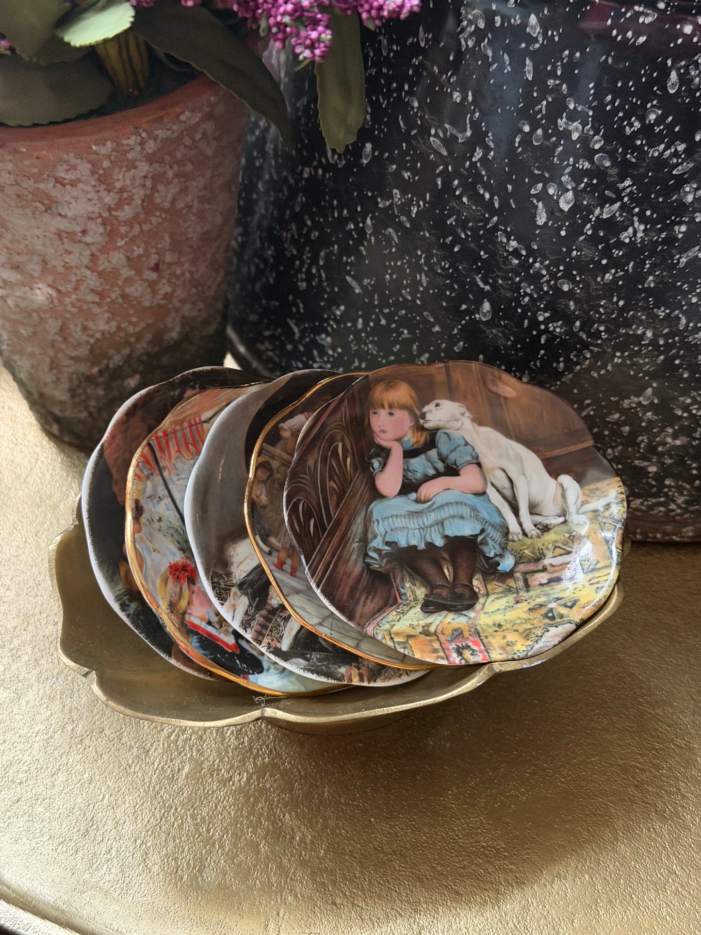 Crown Victorian Vintage Mini Collector Plates