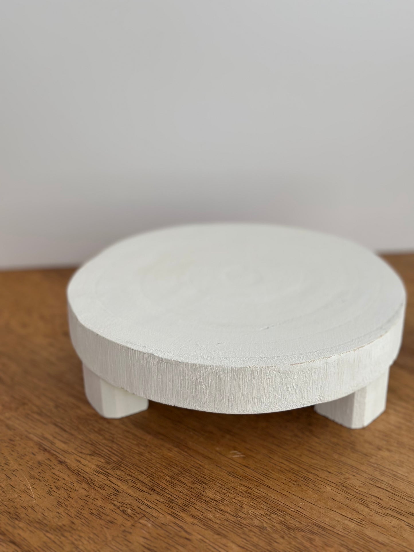 7" White Wood Riser