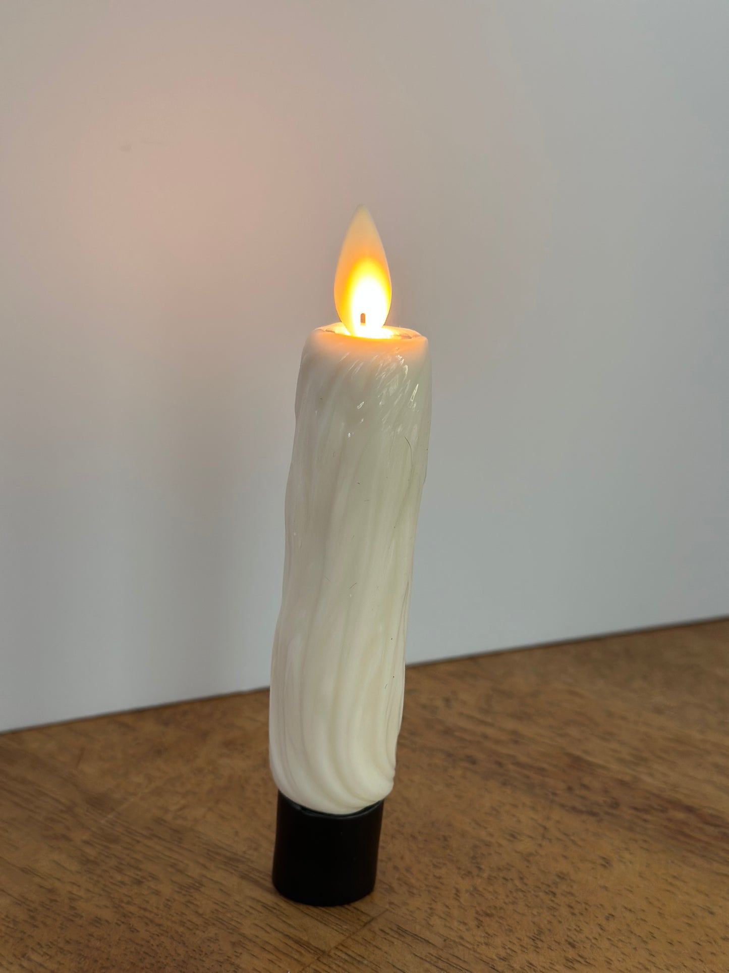 5.5" Removable Moving Flame Candle