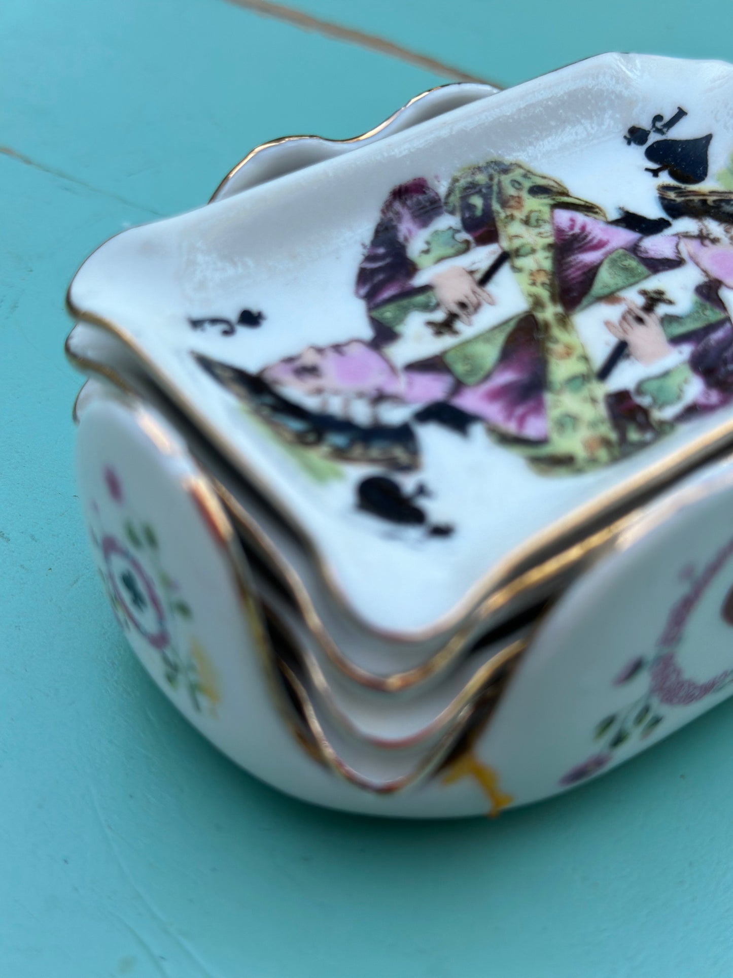 Vintage Porcelain Poker Stacking Ash Tray