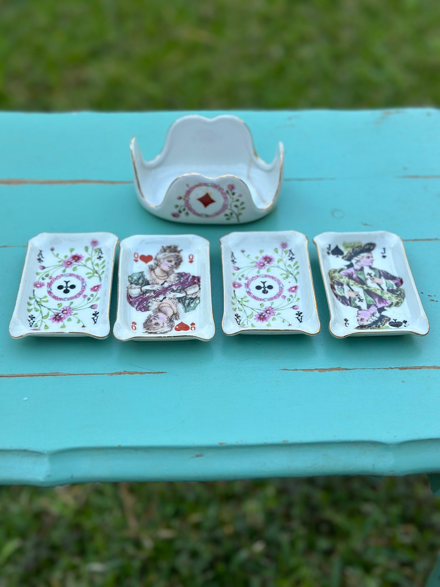 Vintage Porcelain Poker Stacking Ash Tray