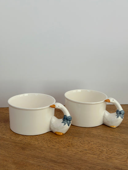 House of Lloyd Goose Handle Mugs (2)