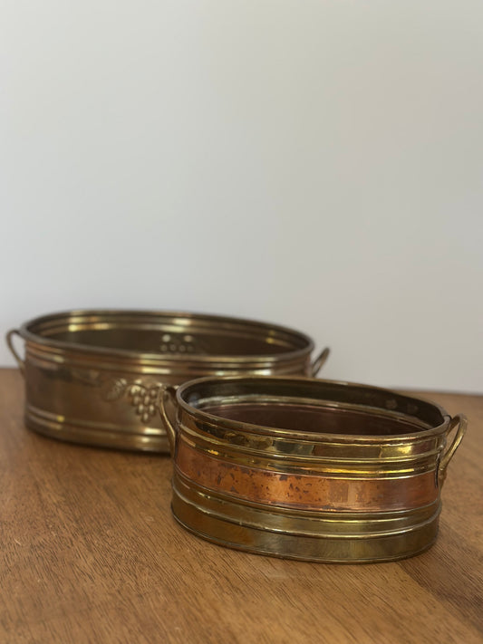 Set 2 Brass Oval Planters