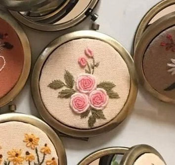 Floral Embroidered Compact Mirror - Quince Fables